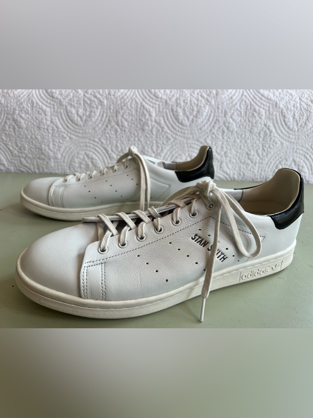 adidas Stan Smith Lux White Leather Sneakers NWOB 11 - Picture 2 of 12